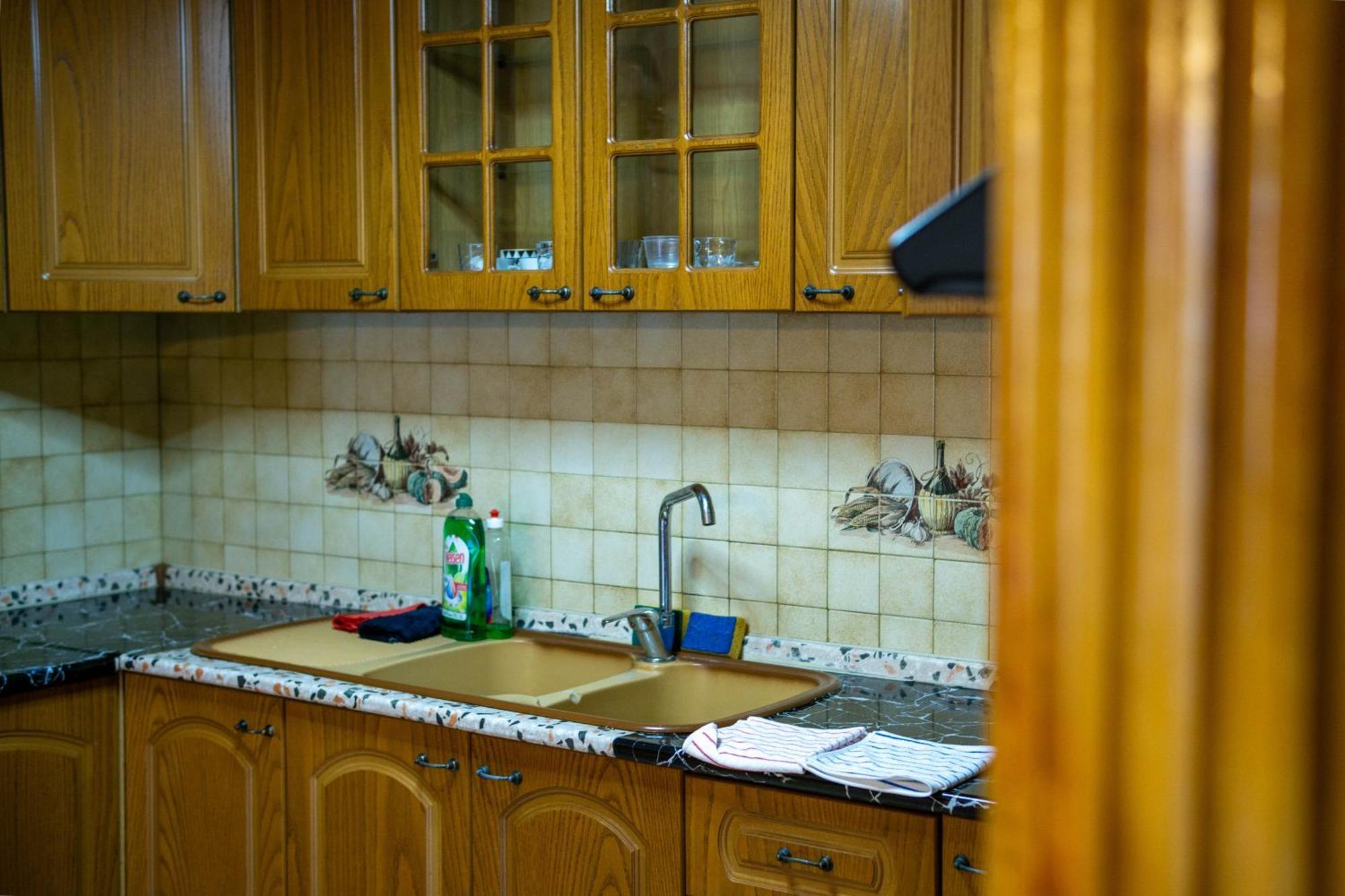 Bllok Bright Private Bedrooms With Private Bathroom On Shared Apartment Тирана Екстер'єр фото