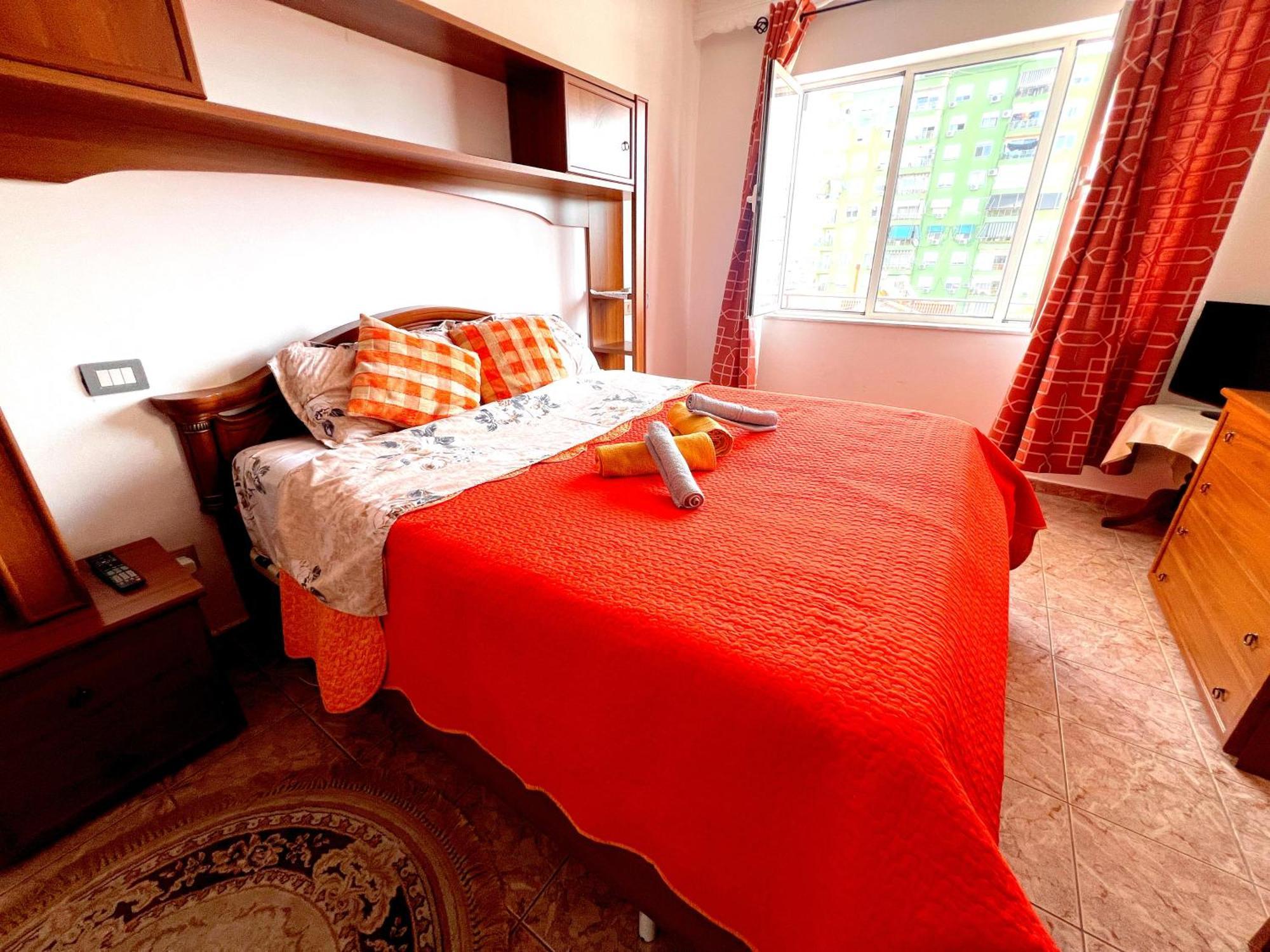 Bllok Bright Private Bedrooms With Private Bathroom On Shared Apartment Тирана Екстер'єр фото